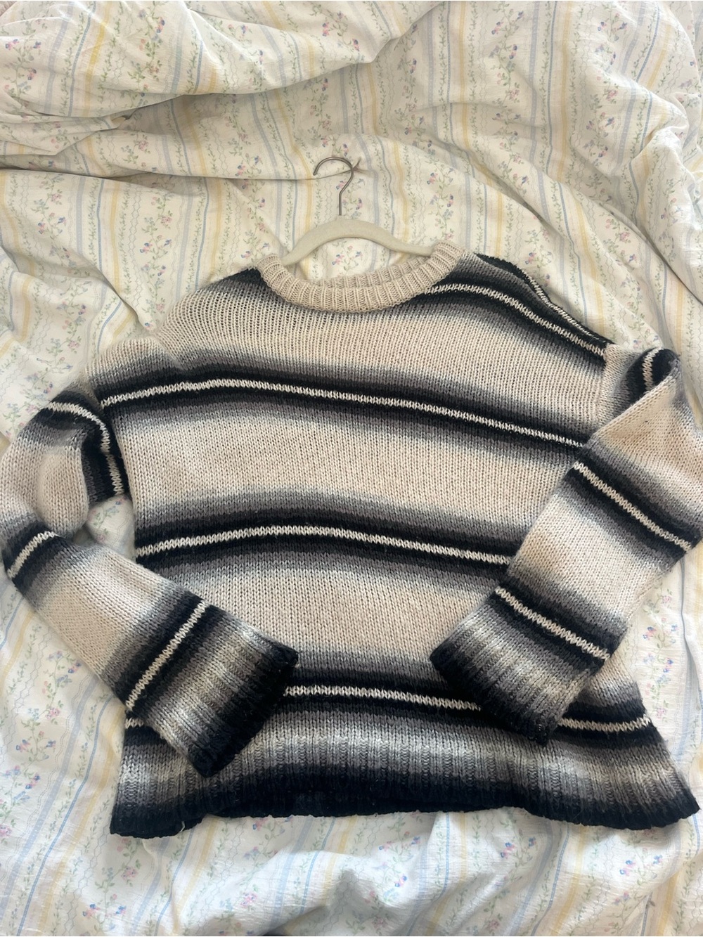 urban outfitters Striped Crewneck Sweater - navy and cream